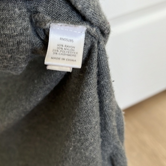 Express Cardigan - Picture 5 of 6